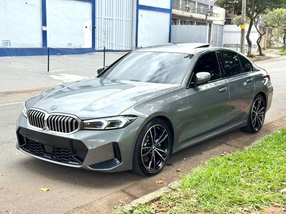 BMW 320i 2.0 16V TURBO FLEX M SPORT AUTOMÁTICO BMW 320i 2.0 16V TURBO FLEX M SPORT AUTOMÁTICO